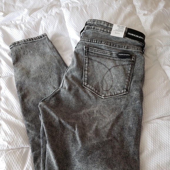 BRAND NEW CALVIN KLEIN SUPER SKINNY JEANS - Picture 8 of 8